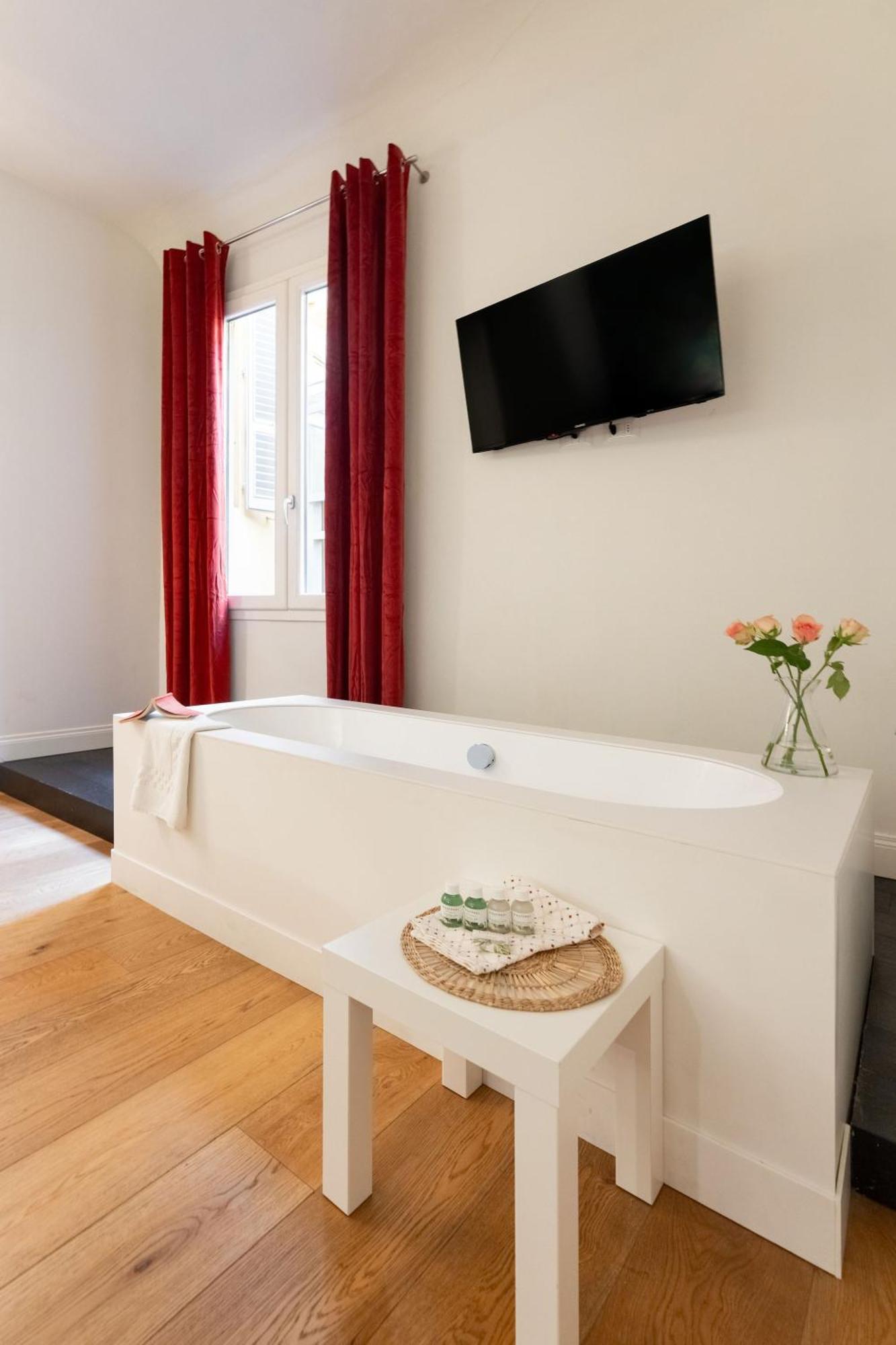 Tb-One Bedroom Luxury Apartment In The Fashion District Φλωρεντία Εξωτερικό φωτογραφία
